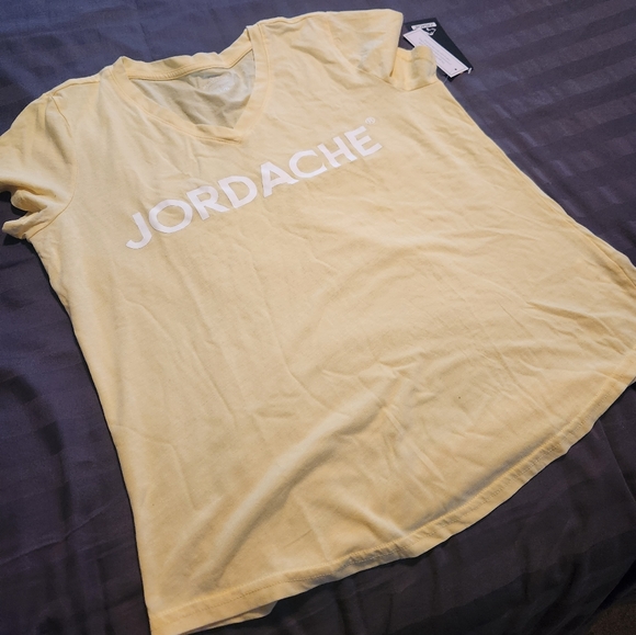 Ladies Jordache tshirt, size Large - Picture 2 of 3